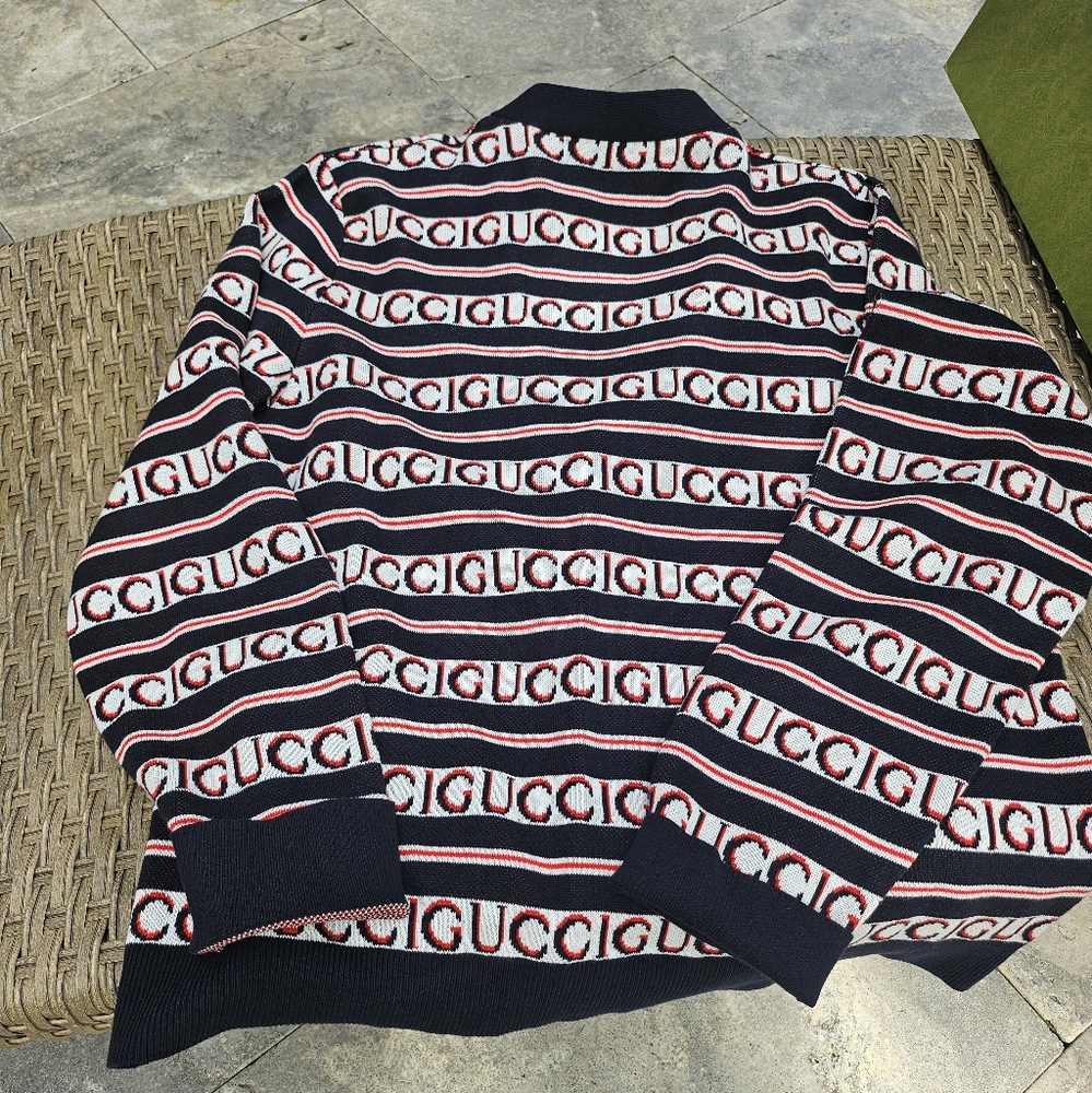 Gucci Black and Red Logo Cardigan - Picture 3 of 14